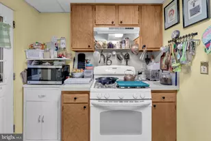 421 N Hall St, Allentown, PA 18102 - Photo 5