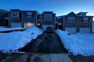 7573 Clayton Ave, Coopersburg, PA 18036 - Photo 3