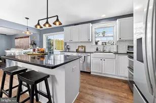 4609 Troxell Dr, Whitehall, PA 18052 - Photo 13