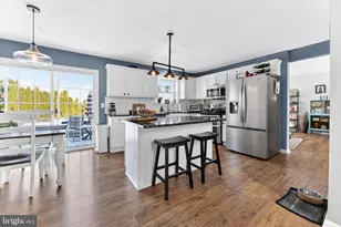 4609 Troxell Dr, Whitehall, PA 18052 - Photo 11