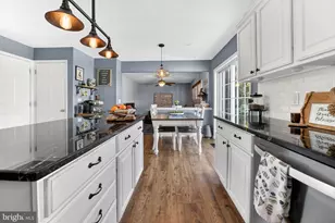 4609 Troxell Dr, Whitehall, PA 18052 - Photo 15