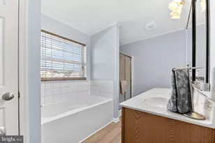 4609 Troxell Dr, Whitehall, PA 18052 - Photo 25