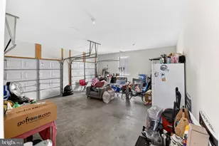 4609 Troxell Dr, Whitehall, PA 18052 - Photo 39