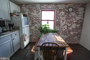 8600 Delong Dr, Slatington, PA 18080 - Photo 43