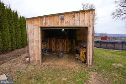 8600 Delong Drive, Slatington, PA 18080 - Photo 21