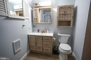 8600 Delong Dr, Slatington, PA 18080 - Photo 35