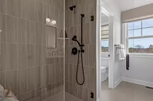 5395 Red Oak Dr, Coopersburg, PA 18036 - Photo 29