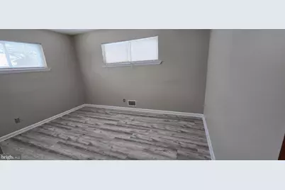 2463 S Lumber Street, Allentown, PA 18102 - Photo 11