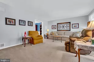 2593 Halleck Dr, Whitehall, PA 18052 - Photo 13