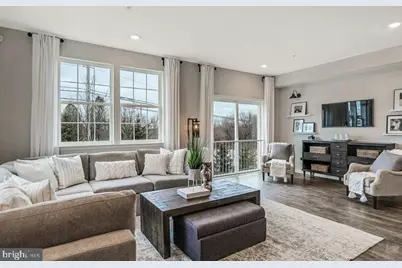 1128 Meadowlark Drive, Fogelsville, PA 18051 - Photo 3