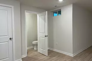 7620 Clayton Ave, Coopersburg, PA 18036 - Photo 17