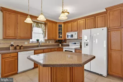 2852 Donegal Drive, Macungie, PA 18062 - Photo 15