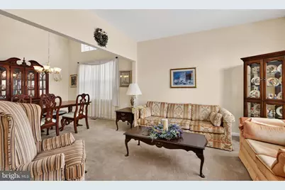 2852 Donegal Drive, Macungie, PA 18062 - Photo 3