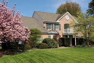 2215 Apple, Fogelsville, PA 18051 - Photo 3