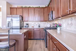 8542 Mayfair Ct, Breinigsville, PA 18031 - Photo 21