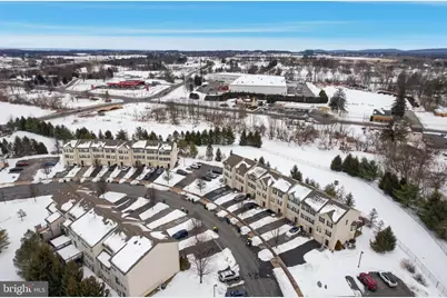 1048 Sparrow Way, Breinigsville, PA 18031 - Photo 37