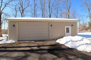 6751 Passer Rd, Coopersburg, PA 18036 - Photo 3