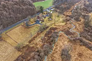 8849 Kistler Valley Rd, Kempton, PA 19529 - Photo 3