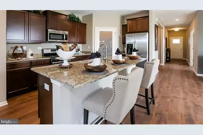 1430 Silk Run, Breinigsville, PA 18031 - Photo 3