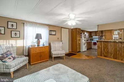 1048 Cedar Street, Laurys Station, PA 18059 - Photo 3