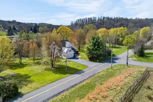 7202 Stein Rd, Zionsville, PA 18092 - Photo 71