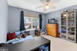 7202 Stein Rd, Zionsville, PA 18092 - Photo 37