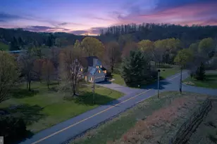 7202 Stein Rd, Zionsville, PA 18092 - Photo 75
