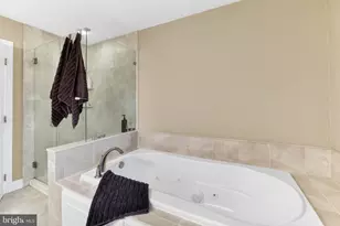 7202 Stein Rd, Zionsville, PA 18092 - Photo 29