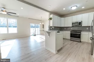 164 Maureen Ln, Allentown, PA 18104 - Photo 5