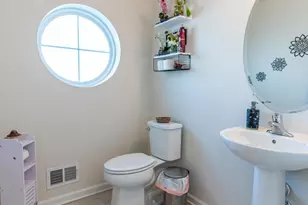 164 Maureen Ln, Allentown, PA 18104 - Photo 17