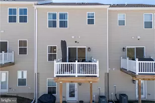 7592 Clayton Ave, Coopersburg, PA 18036 - Photo 7