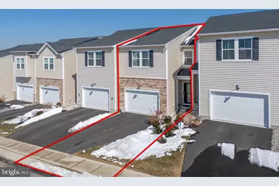 7592 Clayton Avenue, Coopersburg, PA 18036 - Photo 3