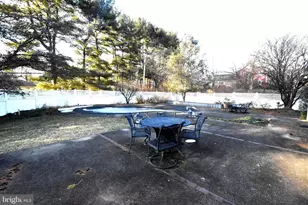 1850 Briarcliff Terrace, Allentown, PA 18103 - Photo 5