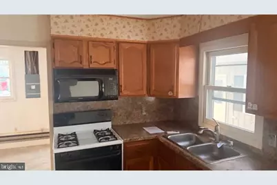 4059 Mauch Chunk Road, Coplay, PA 18037 - Photo 3