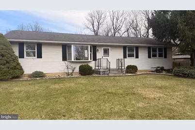 4059 Mauch Chunk Road, Coplay, PA 18037 - Photo 1