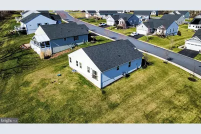 4220 Cypress Lane, Whitehall, PA 18052 - Photo 3