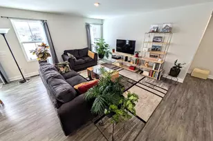 4220 Cypress Ln, Whitehall, PA 18052 - Photo 15