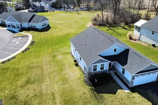 4220 Cypress Ln, Whitehall, PA 18052 - Photo 23