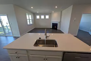 1420 Silk Run, Breinigsville, PA 18031 - Photo 33