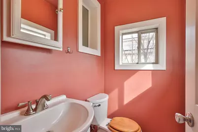 2045 Kenmore Avenue, Bethlehem, PA 18018 - Photo 19