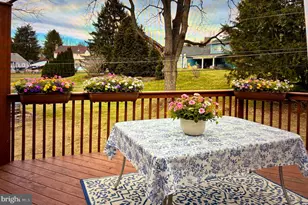 1989 Forest Ln, Allentown, PA 18103 - Photo 21