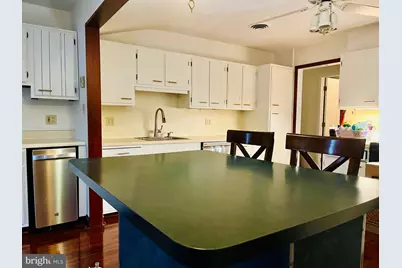 1989 Forest Lane, Allentown, PA 18103 - Photo 5