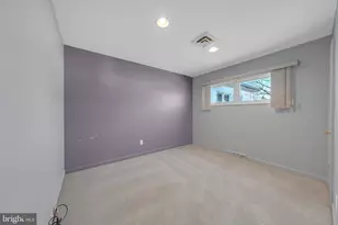 2203 Allwood Dr, Bethlehem, PA 18018 - Photo 17