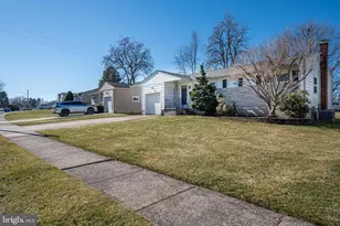 2203 Allwood Dr, Bethlehem, PA 18018 - Photo 41
