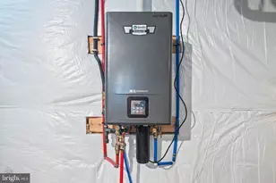 6507 Fox Glove Ln, Center Valley, PA 18034 - Photo 35