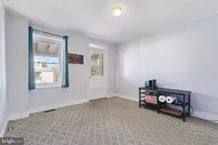 442 Franklin St, Alburtis, PA 18011 - Photo 7