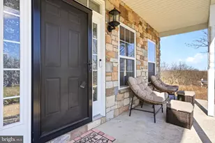 1375 Clearview Rd, Coplay, PA 18037 - Photo 3