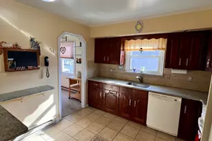 806 E Paoli St, Allentown, PA 18103 - Photo 13