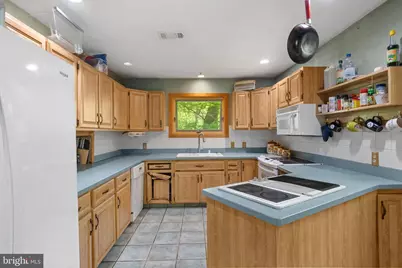 1620 Bobalew Trail, Allentown, PA 18103 - Photo 15