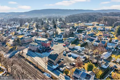 22 W Front Street, Alburtis, PA 18011 - Photo 11